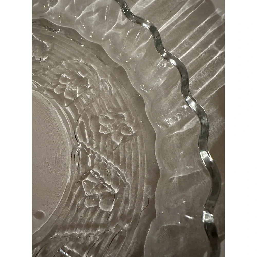 Vintage Glass Quiche Pie Plate Clear Embossed Floral Scalloped Rim 10